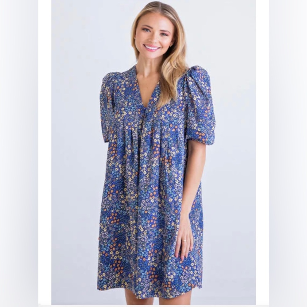 Karlie Puff Sleeve Floral Dress, size Large. New with tags!